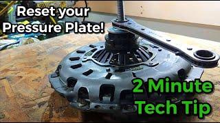 How to reset a self adjusting pressure plate with standard tools - 2 min Tech Tip