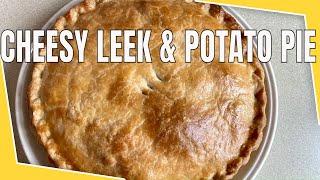 Cheesy leek and potato pie/ How to make cheesy leek and potato pie/ easy vegetarian pie recipe