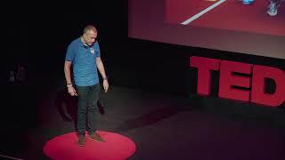 Building a community through running | Chris Pratt | TEDxNantymoel