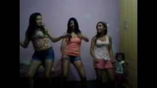 Gangnam Style por Juliana, Dayane e Leticia