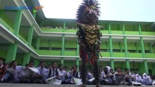 PENAMPILAN TARI TOPENG IRENG SMK KARYA NUGRAHA BOYOLALI