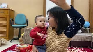 Nhà có 2 cô con gái, bé tập múa, Minh Châu Tv