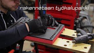 Työkalupakin rakennusta ja foamin työstöä
