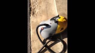 Using the McCulloch MC-1275 Heavy-Duty Portable Steam Cleaner