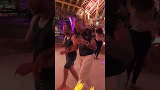 Salsa social in Thailand ~ Koh Phangan: Timo & Alejandro Peca