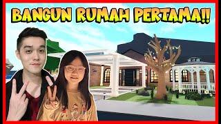 BANGUN RUMAH PERTAMA BERSAMA ANAK DI BLOXBURG !! Feat @sapipurba Roblox