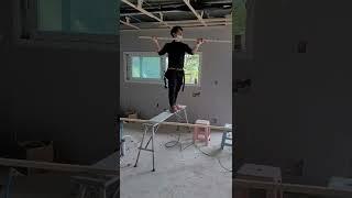천정 덴죠 목작업(섹쉬목수클럽 얼굴마담)