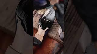 The transformation of the Blue Cut Oxford: the coloring process#shoes #leathershoes #fashion  C