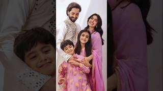 Ayeza khan and Danish Taimoor family pictures #danishtaimorfamily #danishayeza#family #ayezakhan