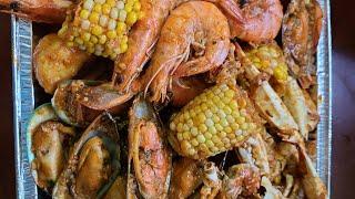 How to cook seafood boil with spicy garlic butter cajun sauce