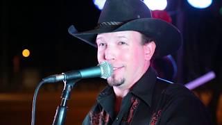 The Texas Bucket List - Cody Joe Hodges performs "Getting Back to Country"