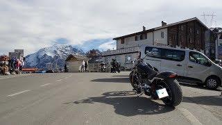 Stilfser Joch mit Harley Davidson Breakout