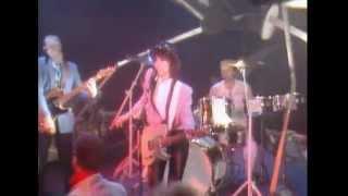 The Pretenders - Middle of the Road- 1984 (Better Graphics & Audio)