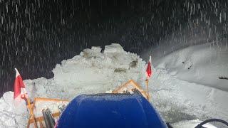 Satisfying Snowplow Action in the Austrian Alps! Mr. Snowplow #viral #love #winter