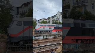 Piko/Märklin Werbe BR218 rollt durch Hamburg Dammtor