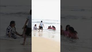 What did Rishi do on the beach ️ #shorts #viral