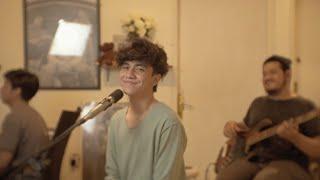 See You On Wednesday | Hanif Andarevi - Juli (Hanif Andarevi Cover) - Live Session