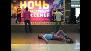 Midnight Team Show (Ufa, Russia) Elecro Dance