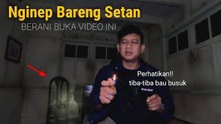 ADA HANTU DI KAMAR!! NEKAD UJI NYALI SENDIRI DI RUMAH MEWAH TENGAH HUTAN