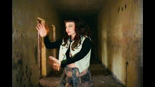 Bethan Lloyd - No Umbilical (Official Music Video)