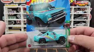 LevelMDiecast: Diecast Haul Episode 57 - Part 1 - 2024 Hotwheels H, J Case, Transport Mix 2, Bikes