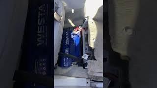 Замена дополнительного аккумулятора Мерседес R 350 W 251