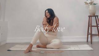 Body Love Yin Yoga | Body positive yoga class with oracle card reading