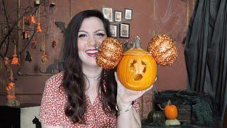 HALLOWEEN COSTUMES + A MICKEY PUMPKIN!