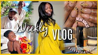 Weekly Vlog | FINAL Fertility UPDATE, FRIENDSGIVING, Backyard Furniture, Putting Up the TREE & MORE!