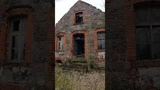 Piękno umiera... Porzucony dwór. historyczna eksploracja urbex Pomerania #shorts #short