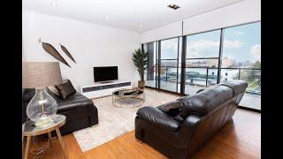 Stylish Inner City Penthouse Apartment - Best Wagga Accommodation