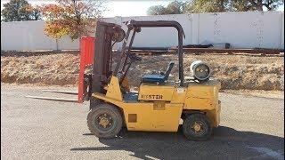 HOW TO DRIVE A FORKLIFT!