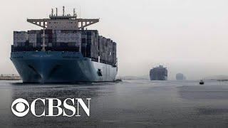 WorldView: Container ship stuck in Suez Canal