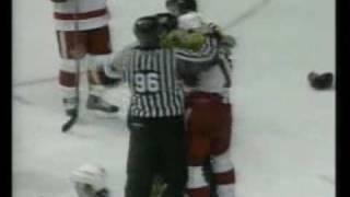 Red Wings vs Predators:   Best fights of season 2003