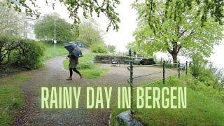 Walking in the rain and fog with ambient sounds in Nordnesparken #Bergen #Norway