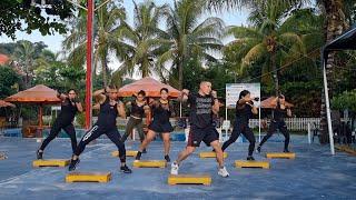 Full Body - Rambo, demonstration class with the ARV Fit group' | Jahziel Salas. 훈련