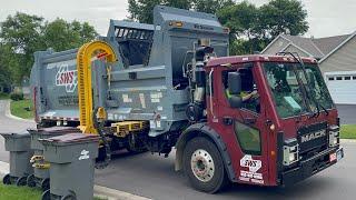 SWS Mack LR McNeilus ZR Garbage Truck