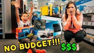 NO BUDGET AT BEST BUY! **EVERY KID'S DREAM** | The Royalty Family