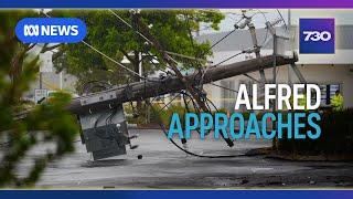 Cyclone Alfred continues to bear down on the east coast | 7.30