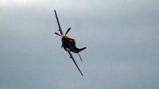 Ultimate P-51 Mustang Whistle Sound Flyby. " What makes the sound ? "