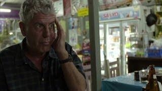 Drunken noodles with no noodles in Thailand? (Anthony Bourdain Parts Unknown)