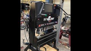 Langmuir Titan 25T CNC press brake unboxing