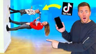 CAMINAMOS POR LA PARED PROBANDO FOTOS DE TIK TOK VIRALES Itarte Vlogs