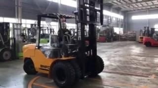 SNSC Forklift,4tons forklift video from Mariah