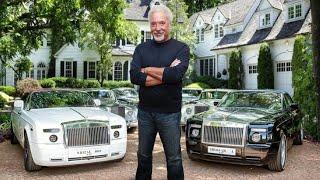 Tom Jones' Lifestyle  2024