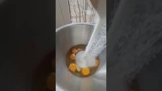 Легче не бывает....полное видео с рецептом уже на канале...#бисквит #торт