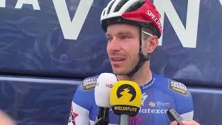 Florian Sénéchal in tears after helping Fabio Jakobsen in Tour 2022: "He is my friend" - WIELERFLITS