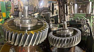 See How Huge Gearbox Made in Factory || Manufacturing process of Gear