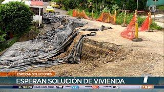 Afectados por el colapso de vía en Villa Milagros siguen esperando soluciones