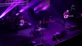 Slowdive (live) - Sleep + kisses